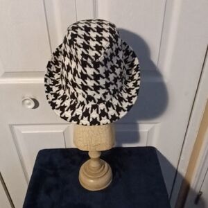 Chic Houndstooth Black and White Hat